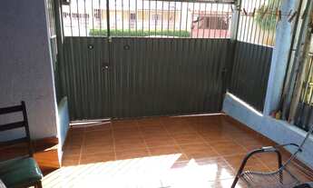 Imagem 2: Casa para venda tem 110 metros quadrados com 2 quartos em Santa Maria - Brasília - DF