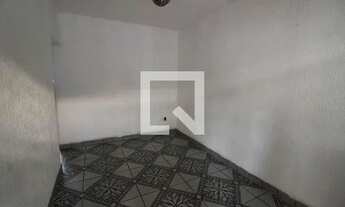 Imagem 2: Casa para Aluguel - Cidade Satelite Santa Barbara, 2 Quartos, 50 m2