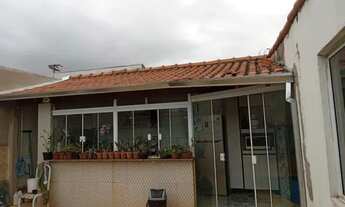 Imagem 2: Vendo casa com piscina