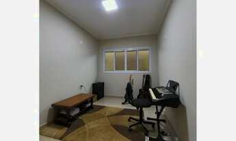 Imagem 7: Casa no Jd. das Flores, 3 quartos, 1 suíte, 3 banheiros, 2 vagas, R$ 640.000,00