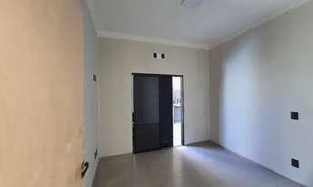 Imagem 3: Casa com piscina