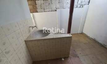 Imagem 6: Casa para aluguel, 3 quartos, 1 vaga, Tibery - Uberlândia/MG