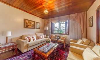 Imagem 2: Porto Alegre - Casa Padrão - Tristeza