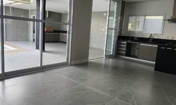 Imagem 3: CASA COM 4 DORMITÓRIOS À VENDA, 260 M² POR R$ 1.900.000,00 - URBANOVA - SÃO JOSÉ DOS CAMPO