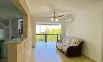 Imagem 2: Apartamento semimobiliado de 3 dormitórios, em localização estratégica no Menino Deus