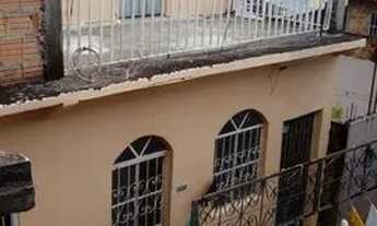 Imagem: KitNet Grande 2º Piso - Adrianópolis 600R