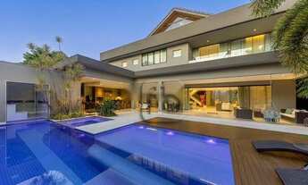 Imagem: Magnifica casa com 760m², 5 suítes, 10