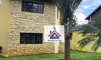 Imagem 2: Amplo Imóvel para Locação no Paysage Clair