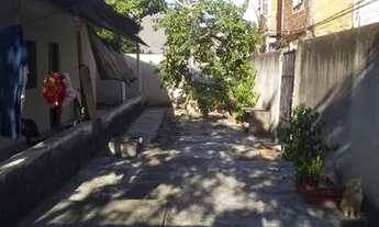 Imagem: Alugo casa com 2 quartos e amplo quintal