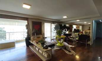 Imagem 4: Imóvel em rua arborizada, reformando na Vila Leopoldina! Agende sua visita!