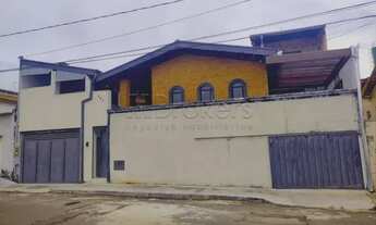 Imagem: Botucatu - Casa Padrão - Vila Sao Lucio