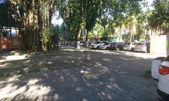 Imagem 4: Apartamento para venda possui 80 metros quadrados com 3 quartos em Anil - Rio de Janeiro