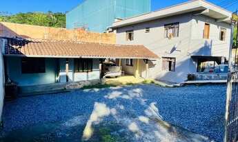 Imagem: TERRENO COM DOIS IMÓVEIS