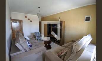 Imagem 3: Casa para Aluguel - Jardim Maristelan, 4 Quartos, 220 m2