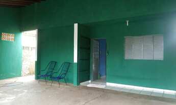 Imagem 2: ALUGO Casa com 3 Quartos 2 banheiros Residencial Flor do ipê VG