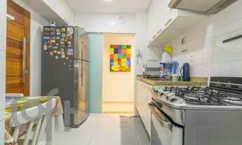 Imagem 3: Apartamento para venda com 68 metros quadrados com 2 quartos em Botafogo - Rio de Janeiro