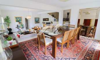 Imagem 4: Casa de condomínio para venda tem 395 metros quadrados com 4 quartos