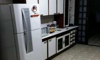 Imagem 2: SOBRADO 4 DORMITÓRIOS COM 2 SUÍTES ( LOCAL NOBRE - 3 VAGAS ) À VENDA DE 190,00 M² POR R$ 7