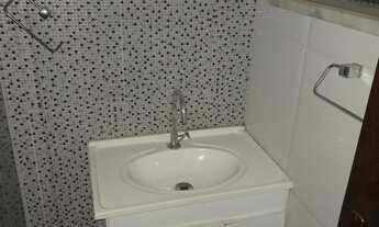 Imagem 5: Excelente casa duplex em condomínio na Paulicéia em Caxias