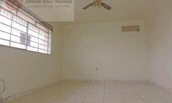 Imagem 2: Casa para Venda em Pirassununga, Centro, 3 dormitórios, 1 banheiro, 1 vaga