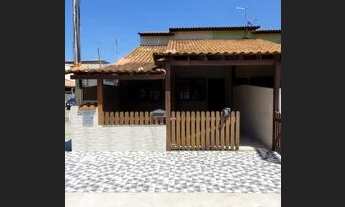 Imagem: Casa colonial, de esquina. Condomínio Beija