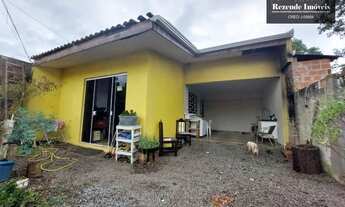 Imagem 4: Casa com 2 dormitórios à venda por R$ 399.000,00 - Fazendinha - Curitiba/PR