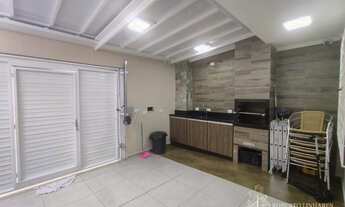 Imagem 3: Triplex alto padrão semi-mobiliado na estradinha