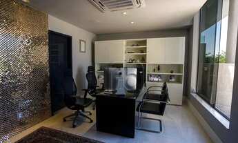 Imagem 5: Mansão Luxuosa triplex com 1350m², 6 suítes, elevador, garagem subterrânea para 6 carros