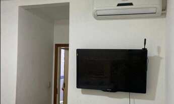 Imagem 3: Venda suspensa-Jardim Camburi 2Qts-Frente-Três lances de escada-Garagem coberta