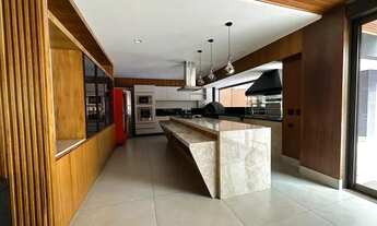 Imagem: LINDO APARTAMENTO COMODORO CENTRO COM 4