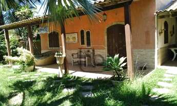 Imagem: Casa ampla com quintal gramado/ 2 quartos/