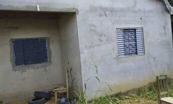 Imagem 4: Casa sem terminar a venda localização boa