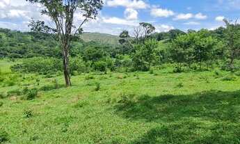 Imagem 5: Fazenda/Sítio/Chácara para venda tem 250 metros quadrados com 3 quartos