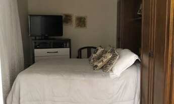 Imagem 3: Apartamento para aluguel possui 100 metros quadrados com 3 quartos em Vila Alzira - Santo