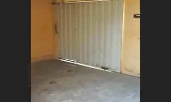 Imagem 7: ALUGO CASA COM BARRACAO NO FUNDO