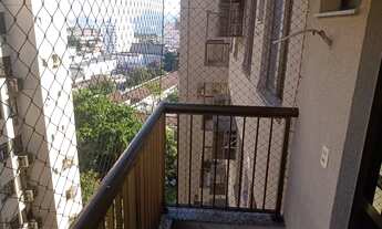 Imagem 4: Apartamento SEMI-MOBILIADO de 2 quartos (1 suíte), varanda e vista mar no Centro - Niterói