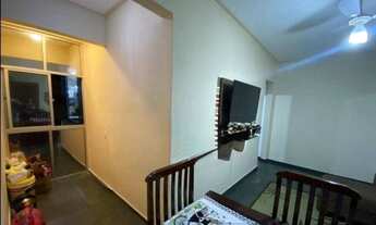 Imagem 2: Venda suspensa-Jardim Camburi 2Qts-Frente-Três lances de escada-Garagem coberta