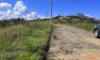 Imagem 3: Lote em Tiradentes/Mg com vista para serra