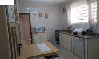 Imagem 5: CASA AMPLA COM 3 DORMITORIOS, 3 VAGAS E CHURRASQUEIRA!