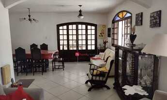 Imagem 3: Casa com 4 dormitórios + Dependência - São Francisco - Niterói/RJ