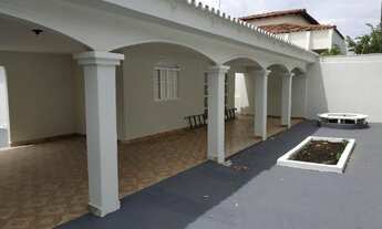 Imagem 3: Casa Centro Jales reformada