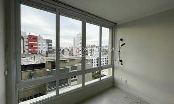 Imagem 2: PORTO ALEGRE - Apartamento Padrão - Santana