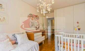 Imagem 7: Apto 150 m² útil três dormitórios, um e suíte apto passou por uma reforma geral. Estação F