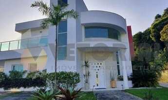 Imagem 2: Sobrado para venda tem 290 metros quadrados com 4 quartos em Costa Nova - Caraguatatuba