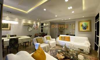 Imagem 4: Apartamento para Venda em Florianópolis, Centro, 4 dormitórios, 4 suítes, 6 banheiros, 2 v