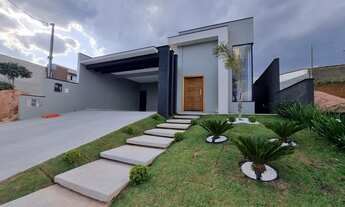 Imagem 6: Casa de condomínio térrea para venda tem 165 metros quadrados com 3 quartos