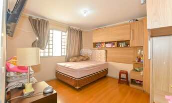 Imagem 3: Excelente Sobrado em Curitiba, localizado no bairro Xaxim- Curitiba - PR