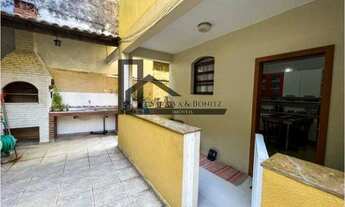 Imagem 6: Ótima casa duplex com terreno de 540m salão 4 quartos 3 suítes quintal