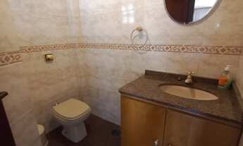 Imagem 5: EXCELENTE RESIDÊNCIA COM EDÍCULA NOS FUNDOS COM 4 QUARTOS