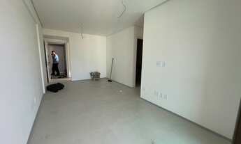 Imagem 3: Seu 3Qtos com varanda e a 450mts do Mar!